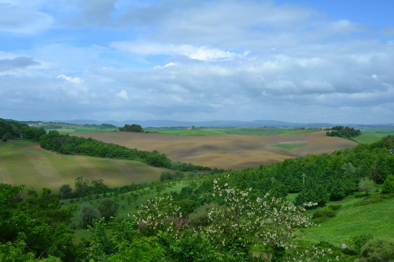 B&B Il Pozzo Di Radi Monteroni dʼArbia Εξωτερικό φωτογραφία